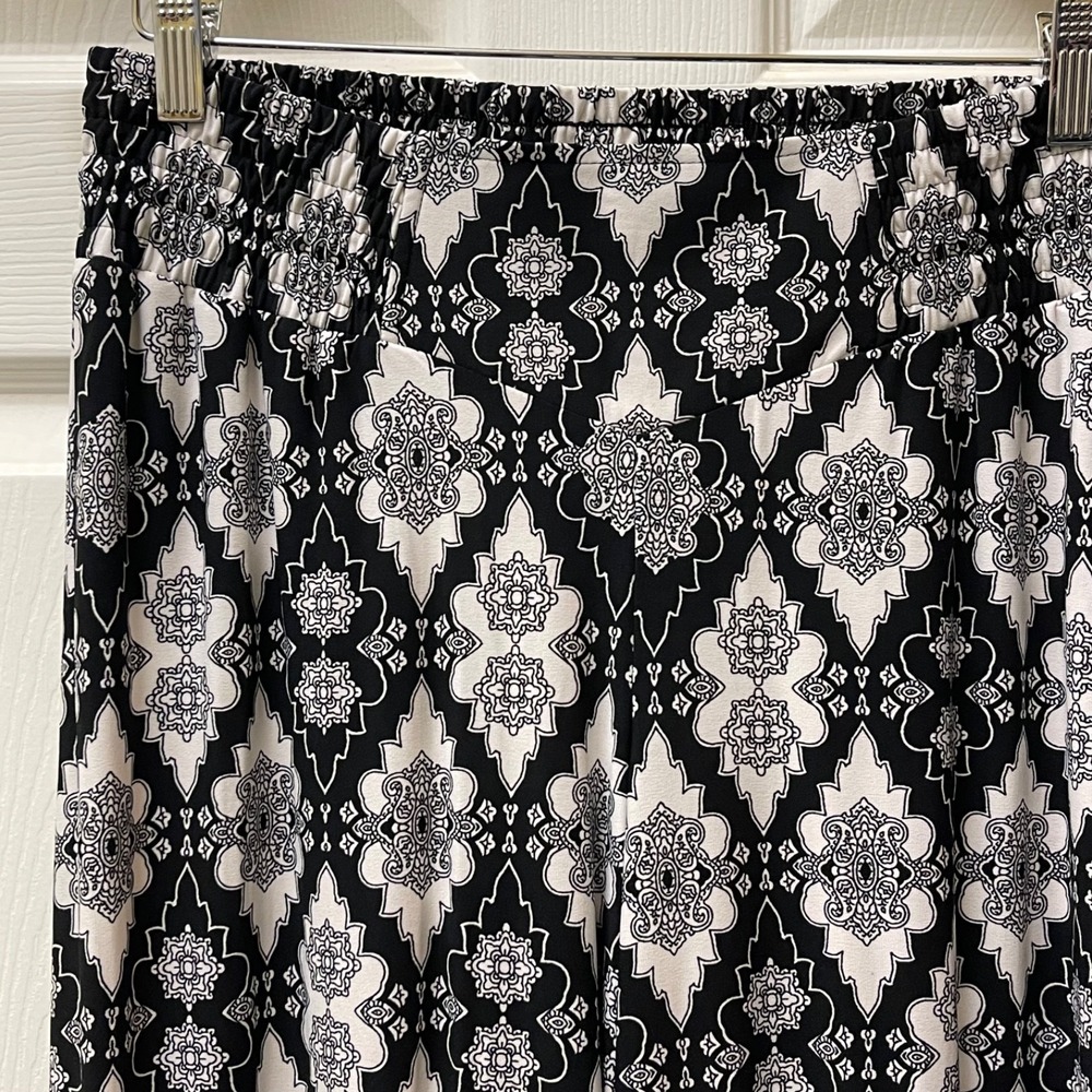 Vintage Cache Women's Size‎ 10 Black White Wide Leg Pull On Pants Elastic Waist